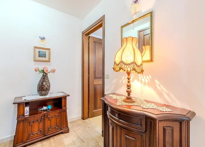 アパート Rosaviva *