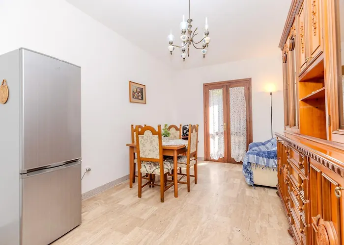 Rosaviva アパート